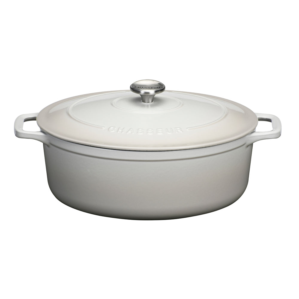 Cocotte ovale Le Chasseur 33 cm Macadamia Chasseur www.mathon.fr